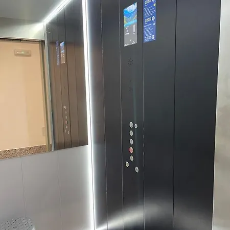 아파트 4 Gran8nerja