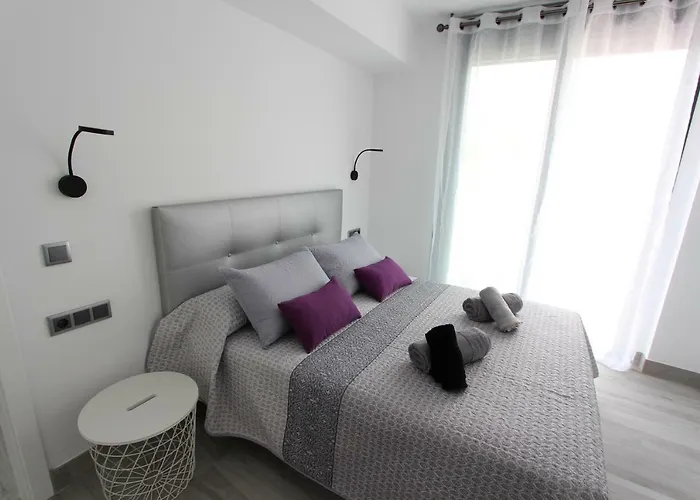 4 Gran8nerja Apartament *
